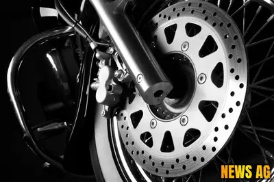 Tragic Collision: Lakeland Motorcyclist Killed in No-Passing Zone Near Groveland